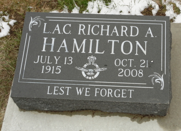 hbc003.jpg L.A.C.Richard A Hamilton